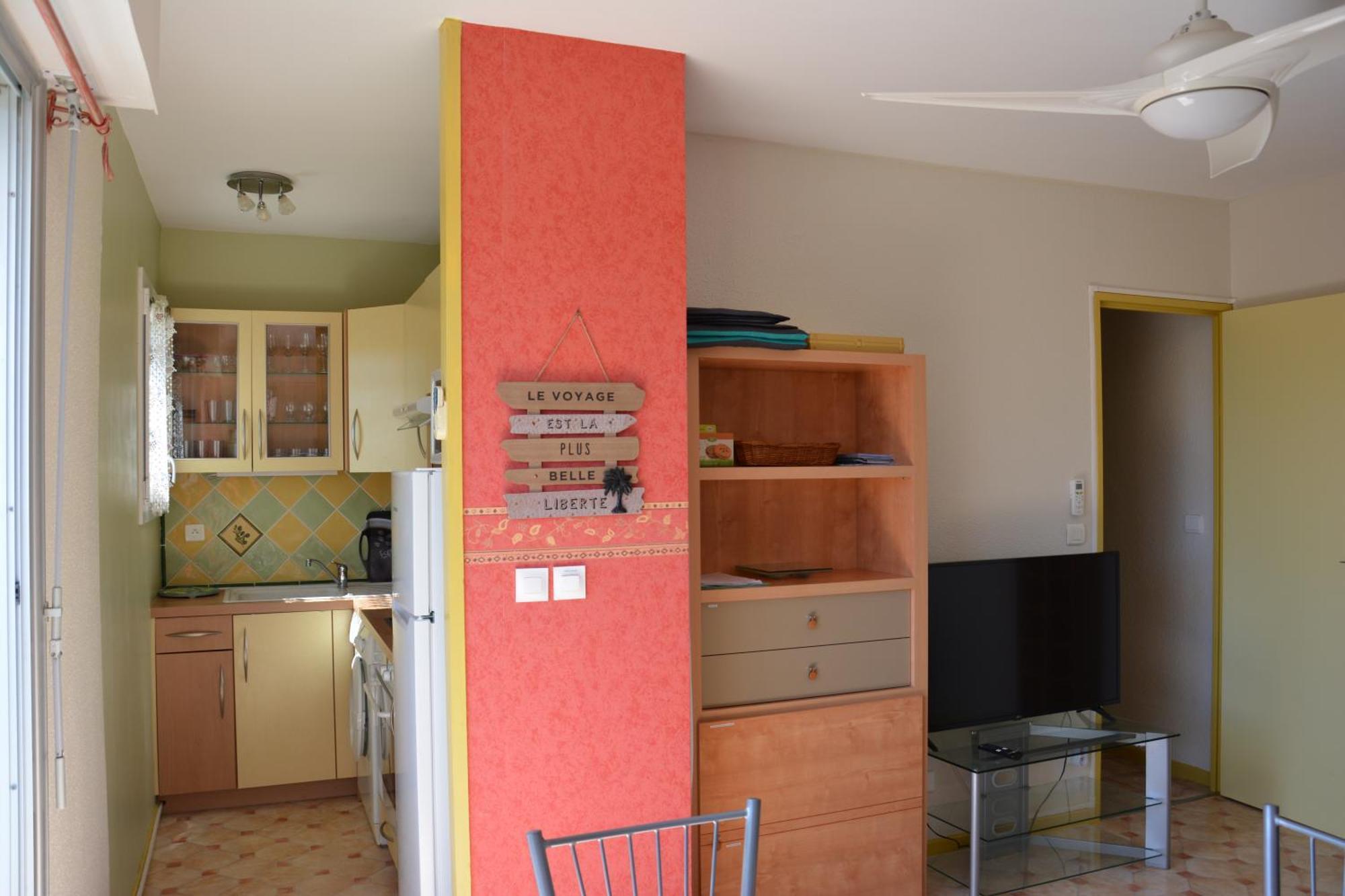 Les Villageoises Le Barcares Bagian luar foto
