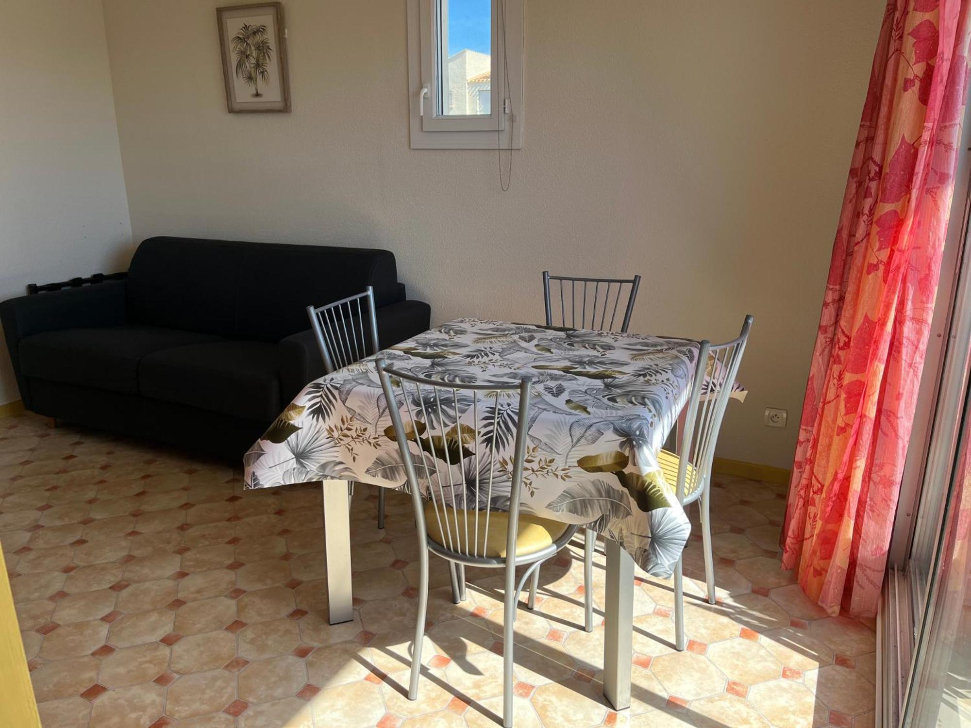 Les Villageoises Le Barcares Bagian luar foto